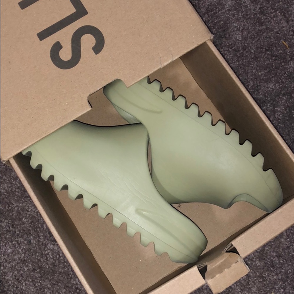 Yeezy Slide Kids